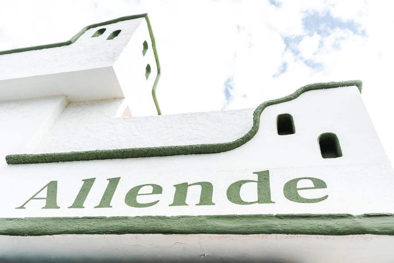 Hotel Allende Ла-Пас Экстерьер фото