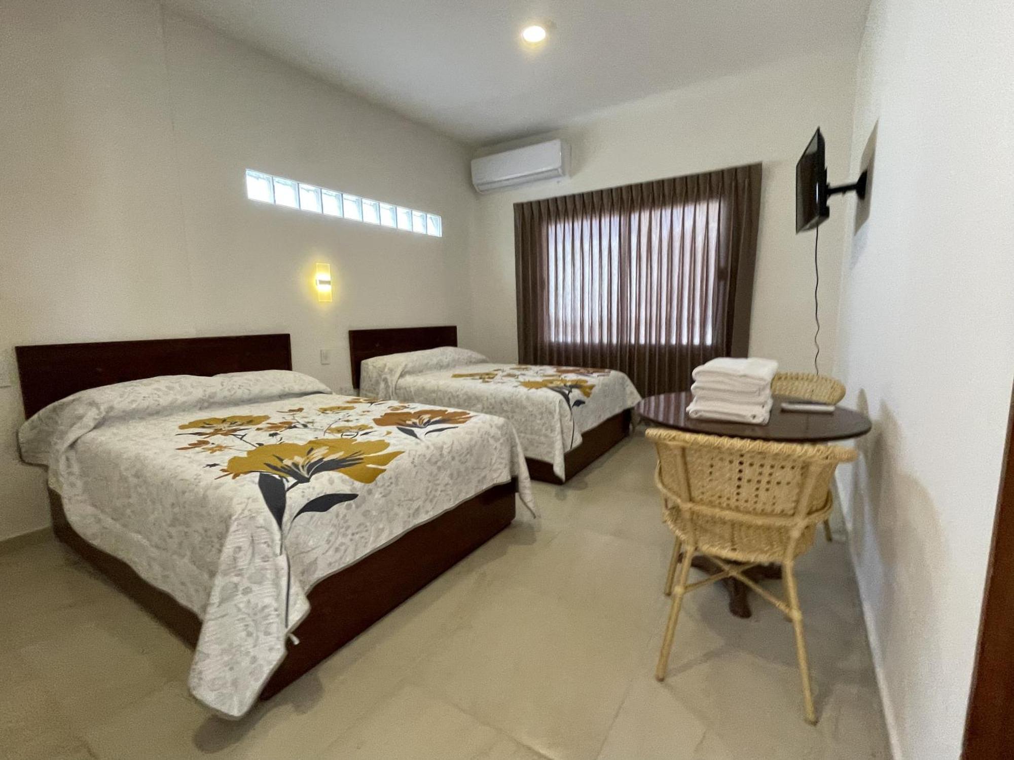 Hotel Allende Ла-Пас Экстерьер фото